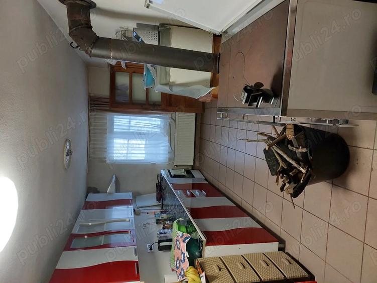Vand casa in Resita cu conditi - 3