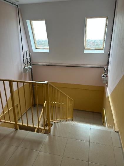 Proprietar Vand apartament cu o camera mobilat si utilat zona Buziasului AEM Str - 14