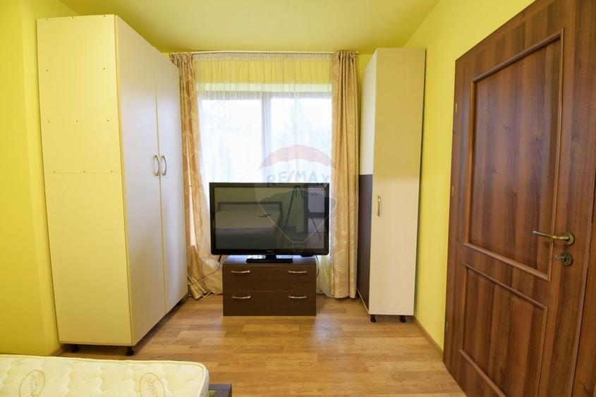 Casa cu 5 camere de inchiriat, zona Becas - 9