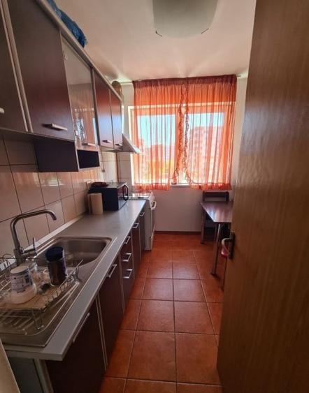Apartament 3 Camere Gorjului | Balcon | Parcare | 3 minute metrou - 4