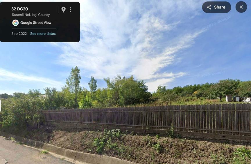 Teren Intravilan Rusenii Noi - La strada - 1