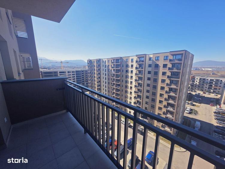 Vand apartament 3 camete cu vedere spre Tampa Tractorul - Mall Coresi - 3