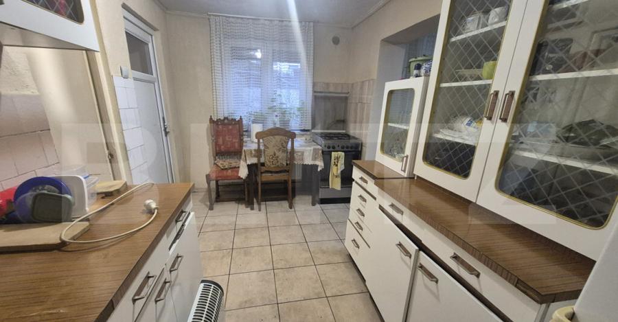 Casa 4 dormitoare, 190 mp, 1306 mp teren, zona Careiului - 4