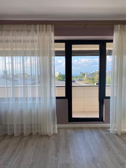 Apartament cu priveliste spectaculoasa catre lac, complet mobilat si utilat!!! - 4