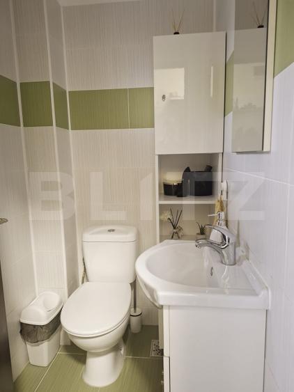 Apartament cu 3 camere decomandat, mobilat în Sânpetru
