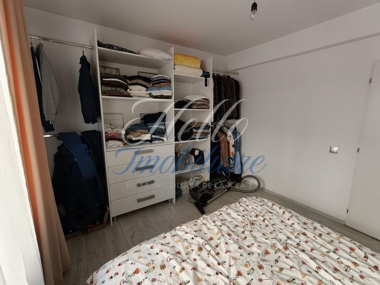 Apartament cu 2 camere semidecomandat, mobilat în Florești