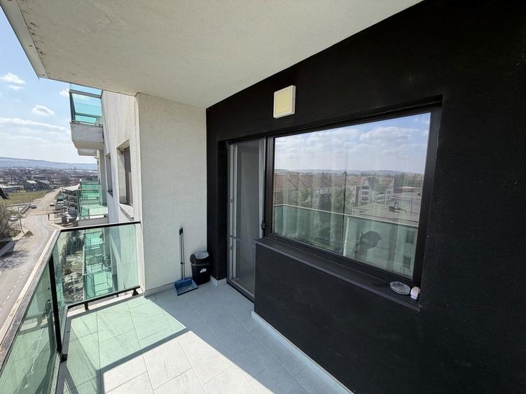 Apartament de vanzare - 2