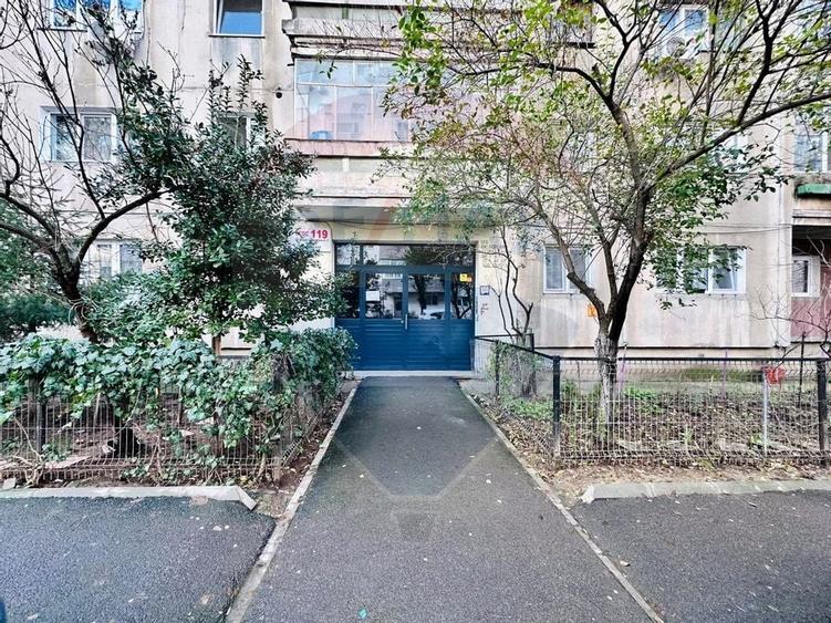 Apartament Decomandat, Metrou Gorjului la 3-4 minute - 1