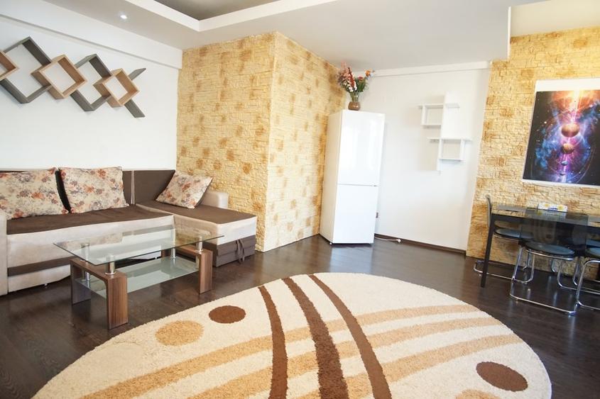 Apartament cu 2 camere semidecomandat, mobilat în Timpuri Noi