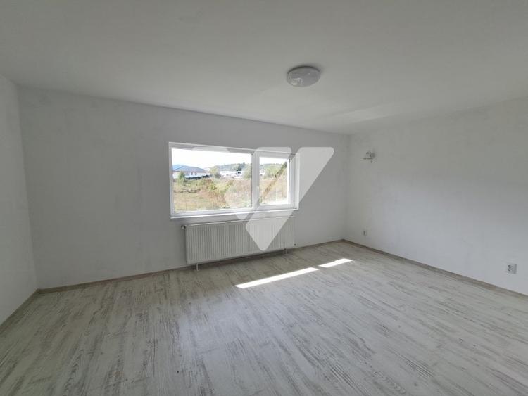 Casa ideala in Cisnadie: spatiu confort si liniste Grabiti-va acum! - 3