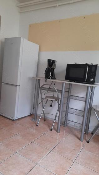 Inchiriez garsoniera 120 euro - 3