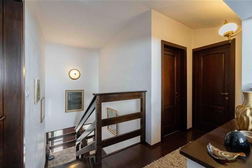 Casa de lux in Bucium, mobilata si utilata complet - 11