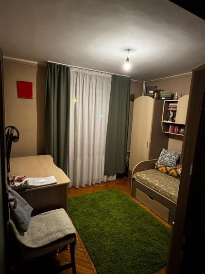 Apartament cu 4 camere de vanzare / de inchiriat(de la proprietar) - 1