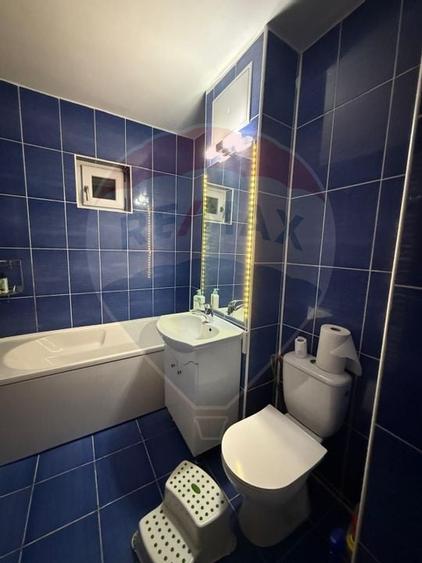 Apartament cu 3 camere de închiriat în zona Lapus - 5