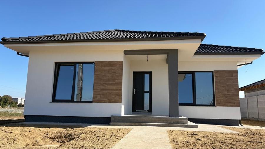 Casa Santandrei, 159 000 E (neg). Comision 0. - 3