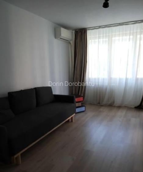 Apartament spatios 4 camere cartierul TIneretului Apartament spatios 4 camere cartierul TIneretului