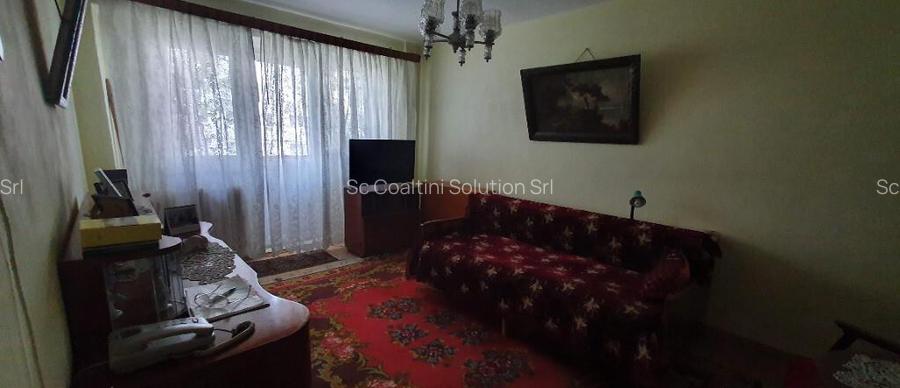 Apartament 3 camere Calea Calarasilor/Viziru Apartament 3 camere Calea Calarasilor/Viziru