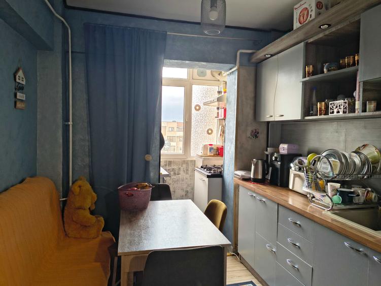 Vand apartament 2 camere decomandat - 3