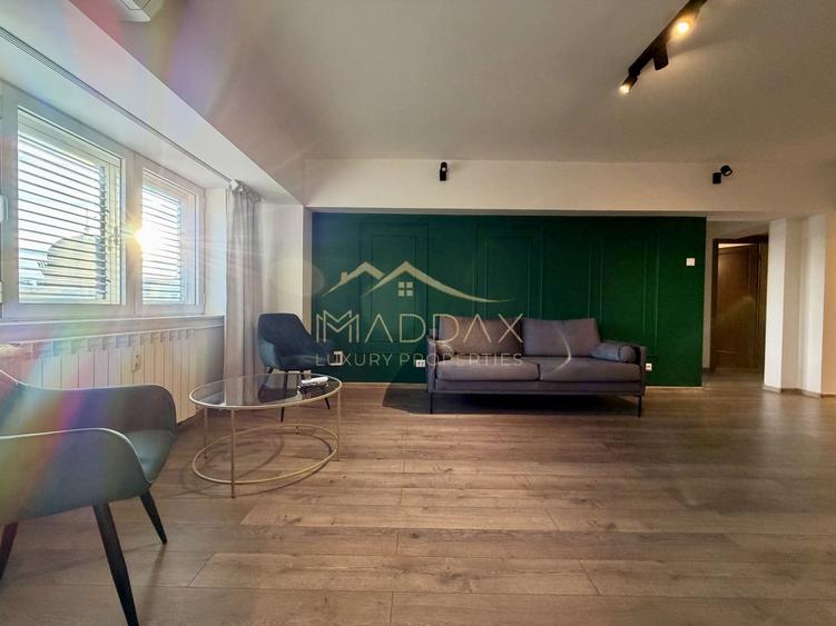 Apartament cu 4 camere *95mpc* // Bulevardul Unirii - 1