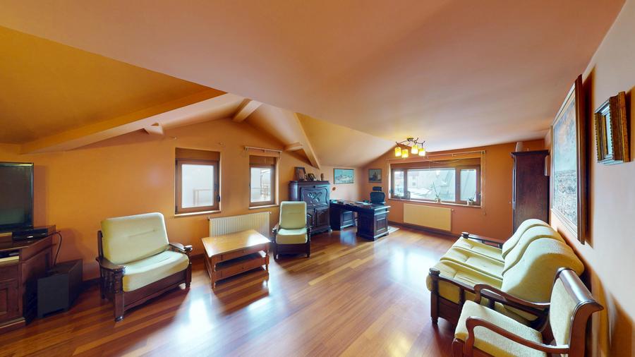 Vilă individuală, 5-6 camere- apariție rară- Sector 1 - 9