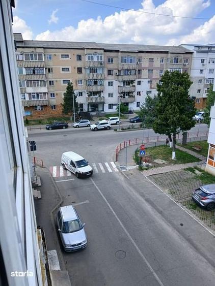 Inchiriez ap 2 camere Falticeni - 1