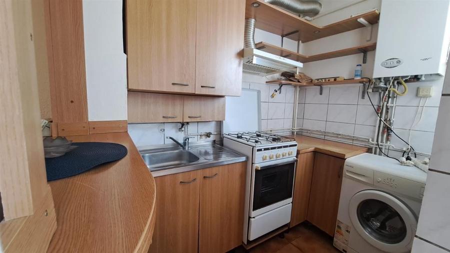 Garsoniera mobilata si utilata zona Calea Bucuresti - 5