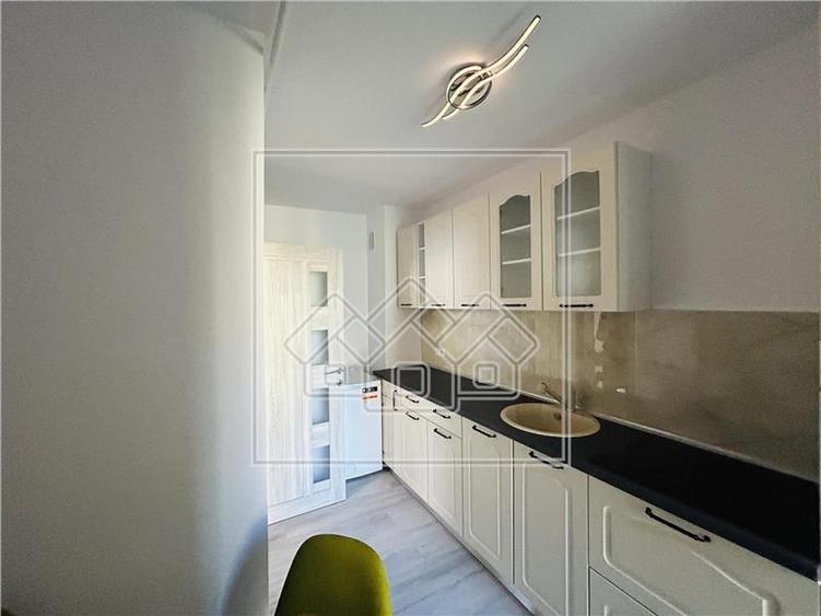 Apartament de inchiriat in Sibiu - 3 camere, balcon, renovat - Strand - 7