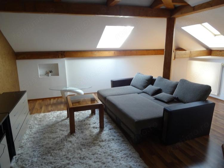 Apartament cu 2 camere de vanzare Pia?a Unirii- 593 - 8