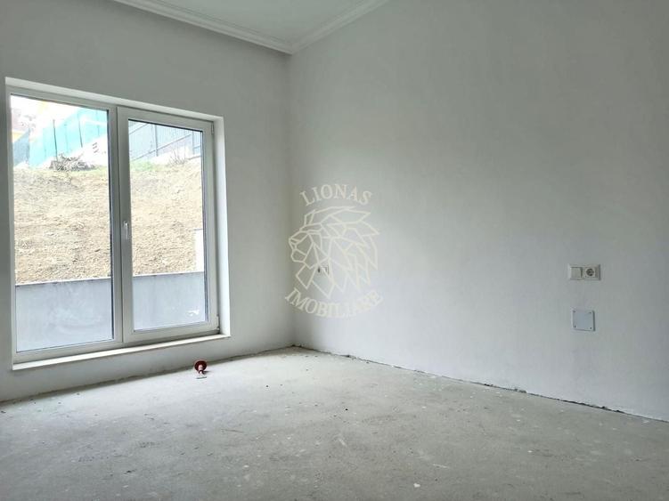 Casa Finisata 4 camere-teren 550 mp-curte amenajata-Valea Rusului - 3