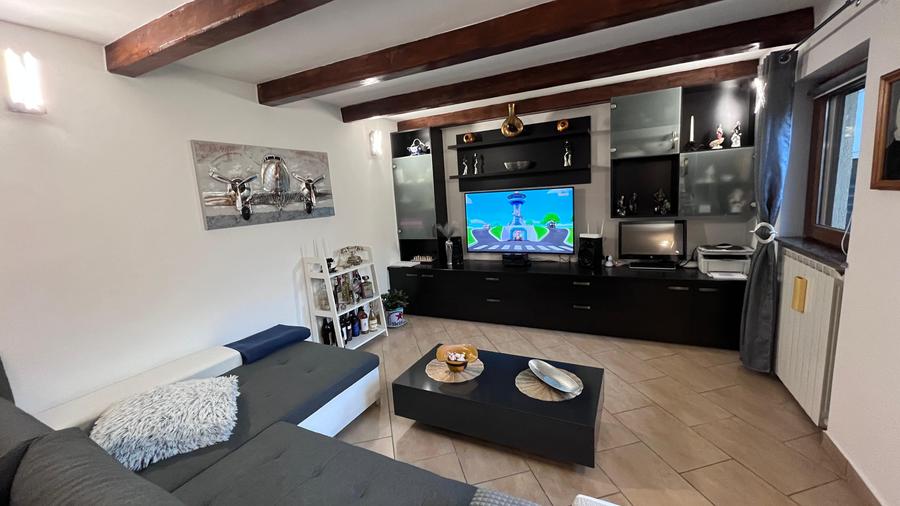 Casa 4 Camere-Singur in Curte-Schei-Cod 4583 - 1