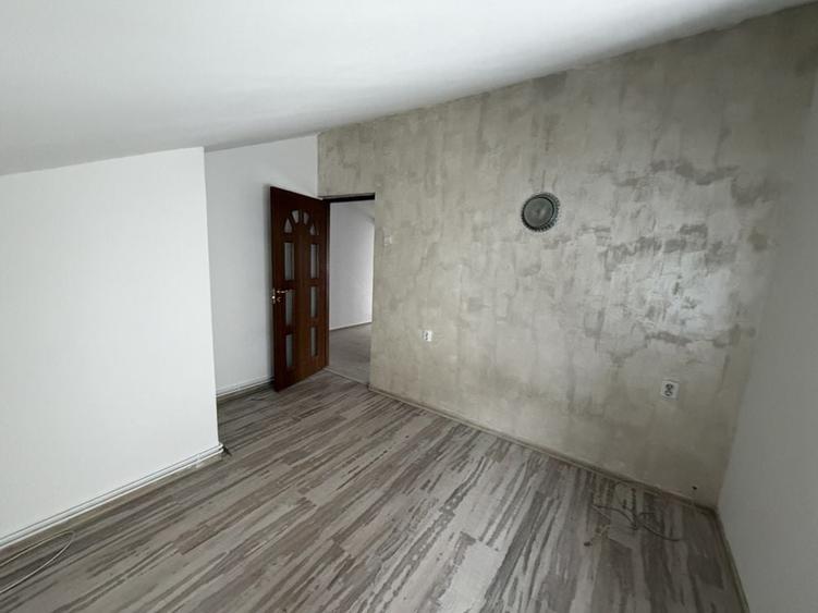 Spațiu comercial, de 100 mp, în Central