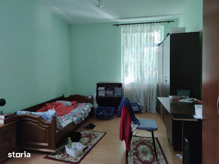 Garsoniera RARA 44 mp la AFI Cotroceni in legendarele blocuri ruse?ti - 2