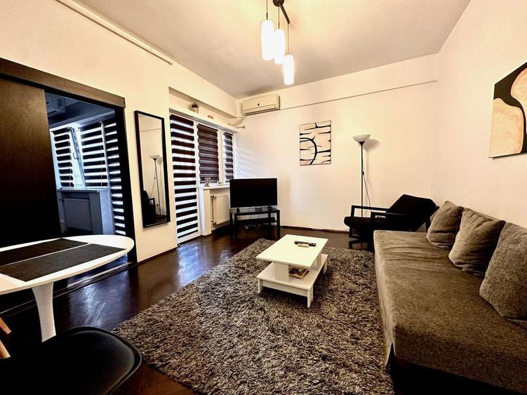 De vanzare Apartament 2 camere, ultracentral - 1