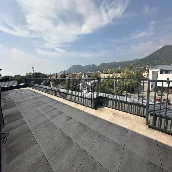 Penthouse de vanzare, cu 3 camere, 65 mp, zona Orasul Vechi - 5