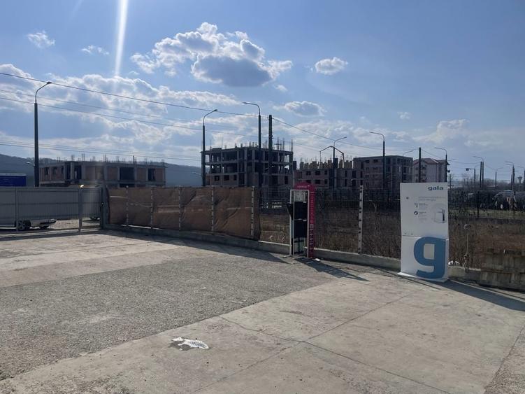 Cladire/garaj/hala plus teren Vanzare/Inchiriere - 2