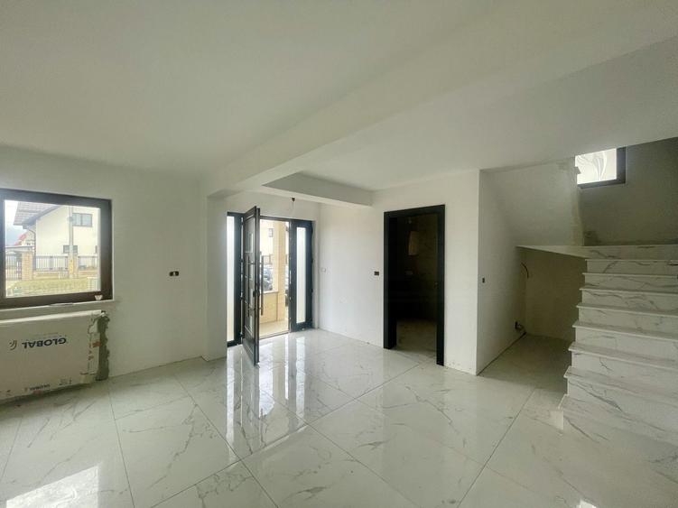 CASA INDIVIDUALA MODERNA | 600 MP TEREN | GARAJ | RADAUTI - 4