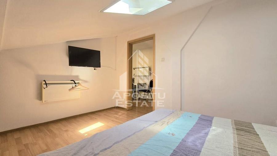 Apartament la casa 2 camere, zona Mehala - 4