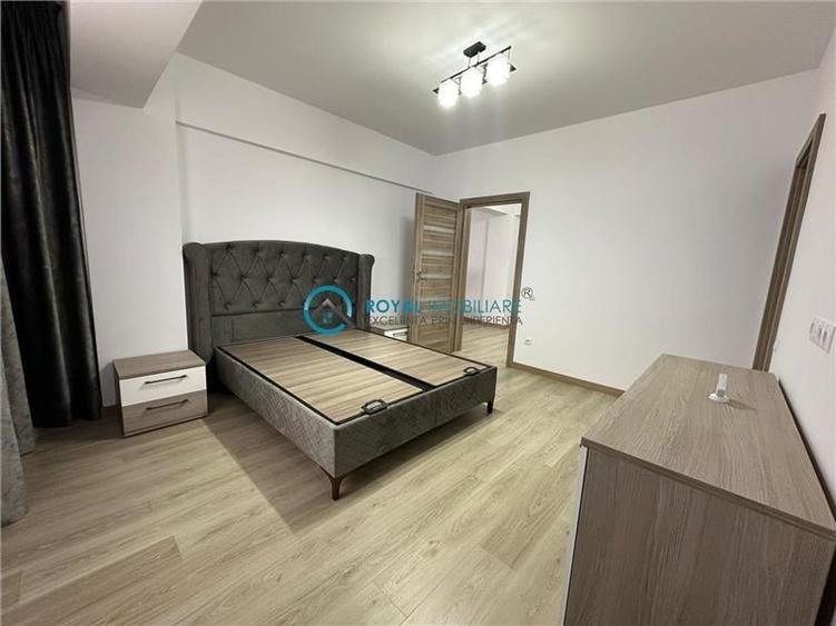 Royal Imobiliare - Inchiriere apartament 3 camere zona Albert - 9