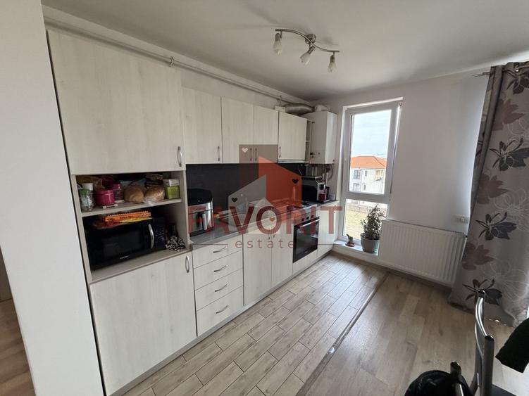 Spatios. Mobilat si utilat. Pozitie excelenta. - 5