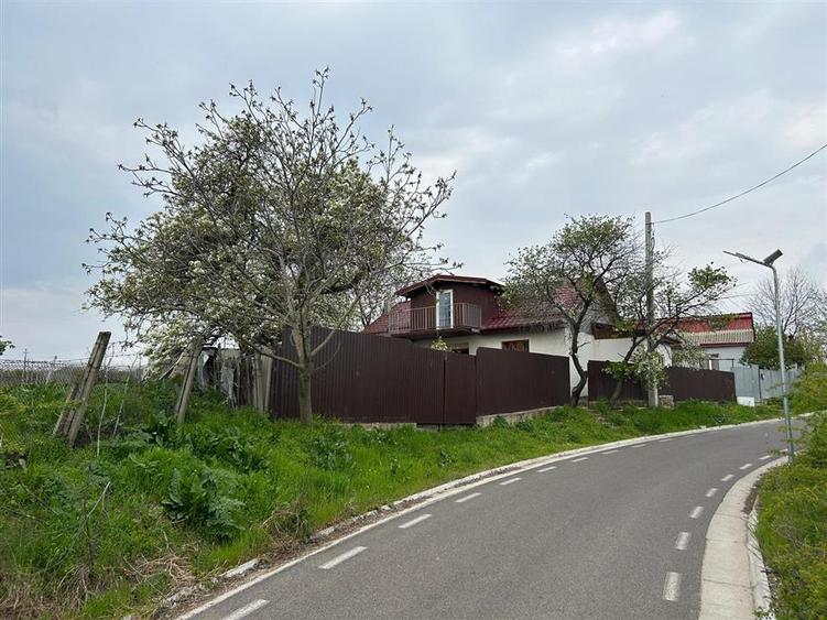 Casa de vanzare in Odobesti - 4