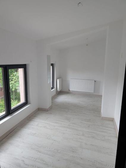 Casa Vila 6 camere || Piata Victoriei || Buzesti || Curte Libera 300Mp - 25