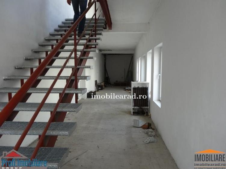 Teren Construcții intravilan de 18400 mp, în Grădiște