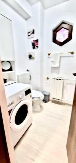 Vila deosebita aproape de Gara de Nord,construita in 1997,renovata 2020,8 camere - 8