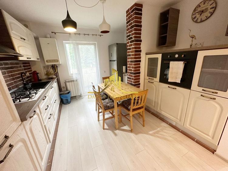 Apartament cu 2 camere decomandat, mobilat în Zorilor
