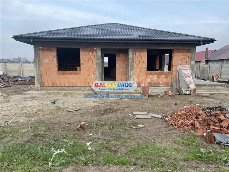 Parc Samurcasi Crevedia 3 camere 2 bai 85 mputili 400 mp teren