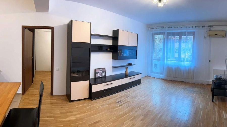 Apartament cu loc de parcare - 1