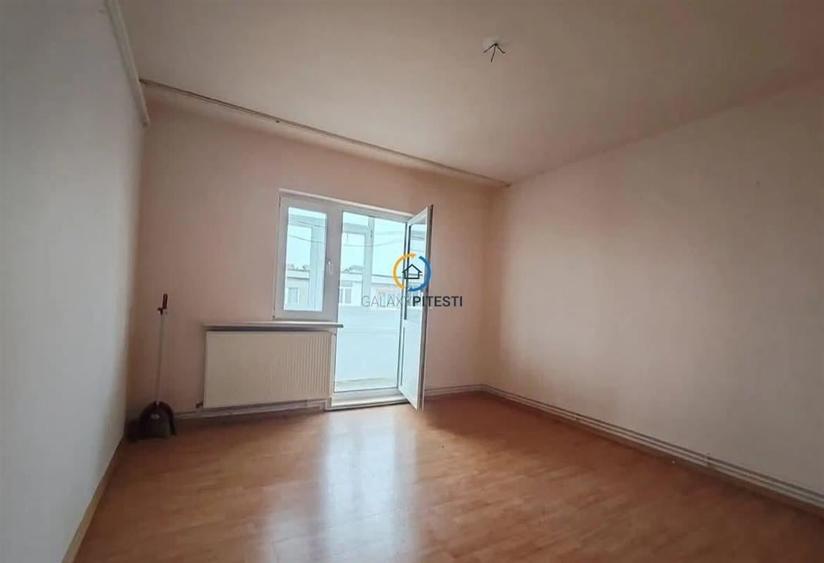 Vanzare apartament 3 camere Exercitiu - 1