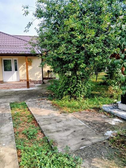 Casă cu 4 camere în Bilciurești