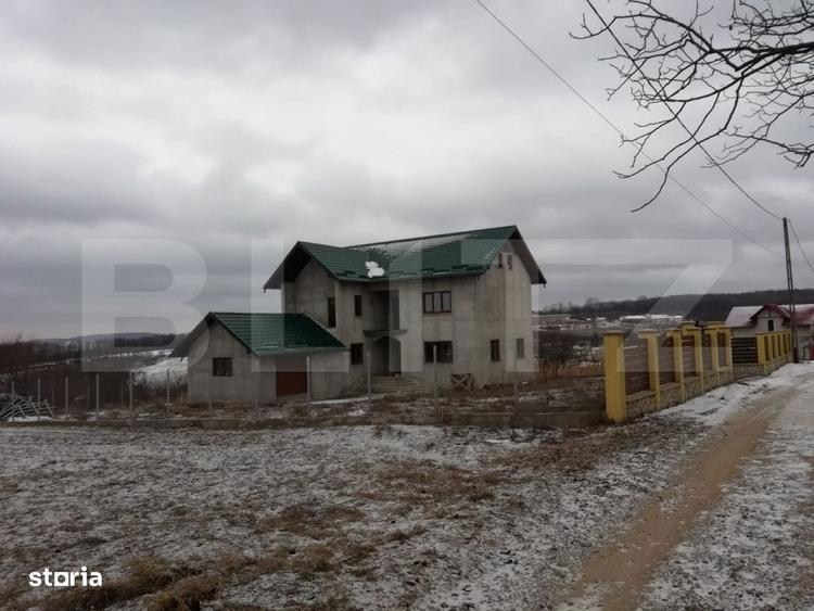 Casa Liteni, Dolhasca, 2500 mp teren, 180 mp utili, 5 camere - 2