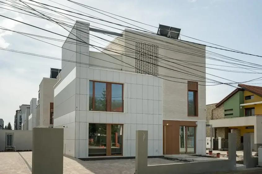 Erou Iancu Nicolae Casa Individuala 6 Camere Langa Padurea Baneasa LUX - 1